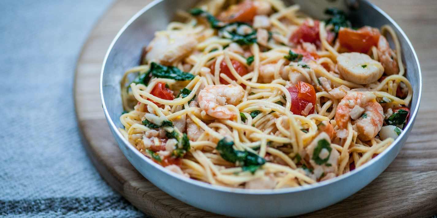 High Protein Chickpea pasta and Meatballs  Main Image